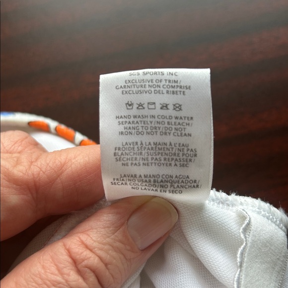 Bathing suit - Picture 10 of 11